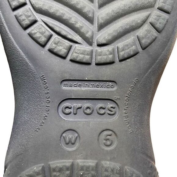 EUC Navy Blue Crocs Feminine Non-Clunky Slip On Clogs - Size W5/J2 - Rare Style! - Picture 8 of 9
